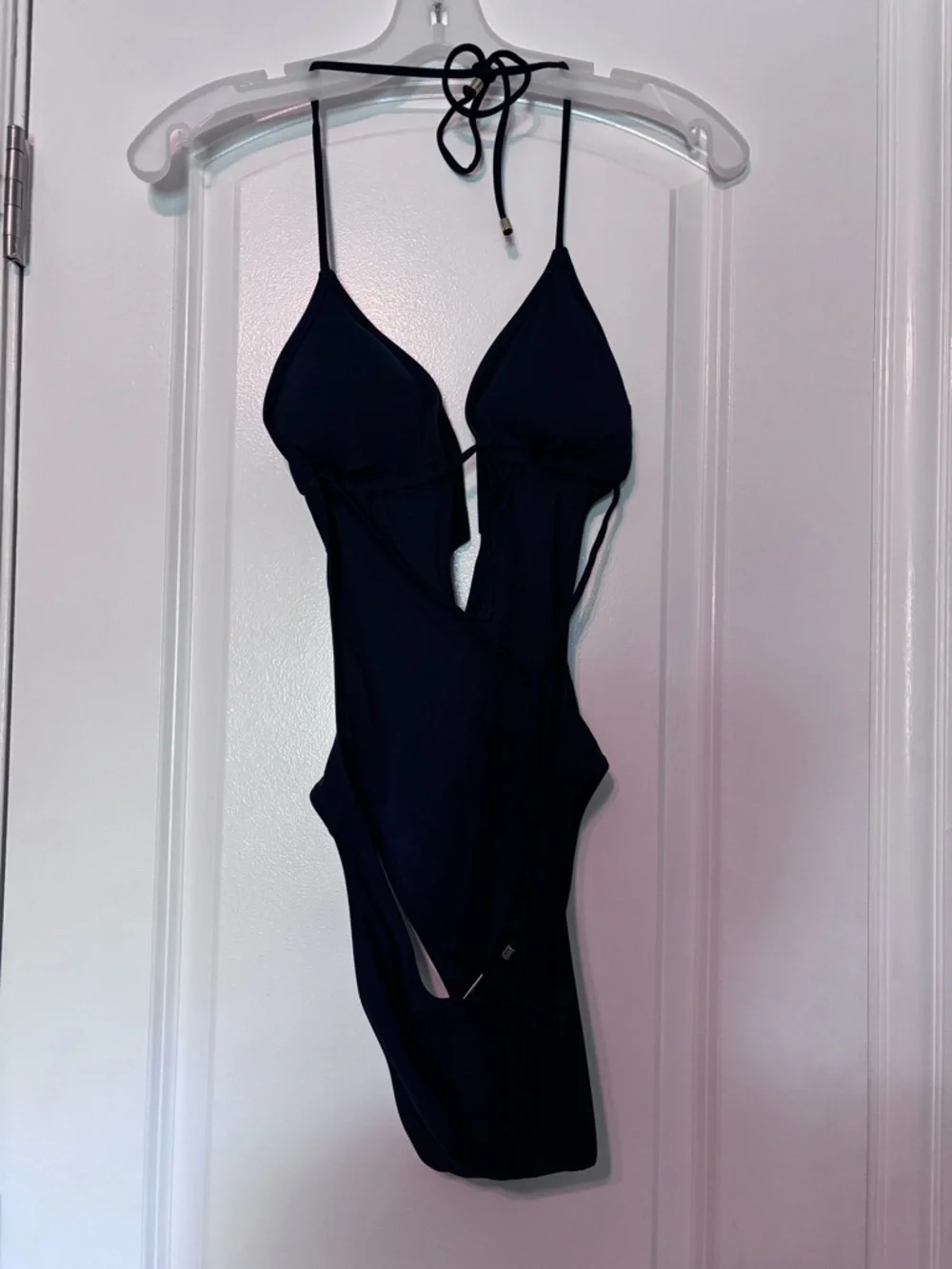 Abercrombie & Fitch Navy Ruffle One Piece Swimsuit Plunge Halter Chic Size Small - Picture 6 of 9